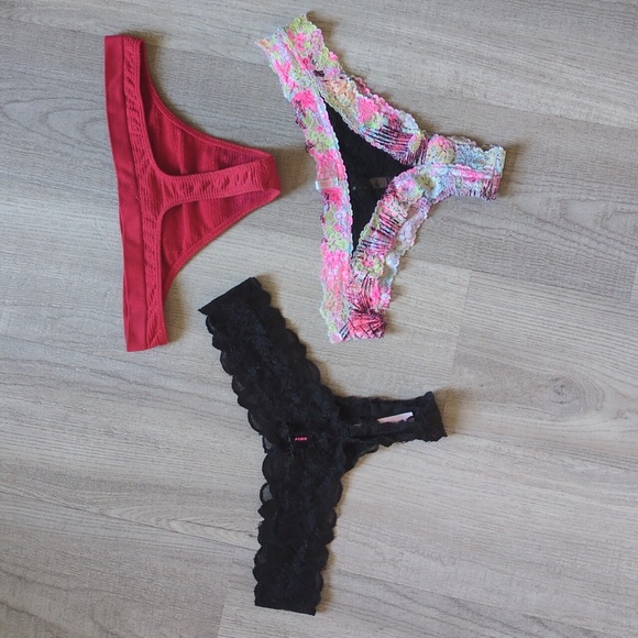 VS PINK thong Bundle - Picture 5 of 11